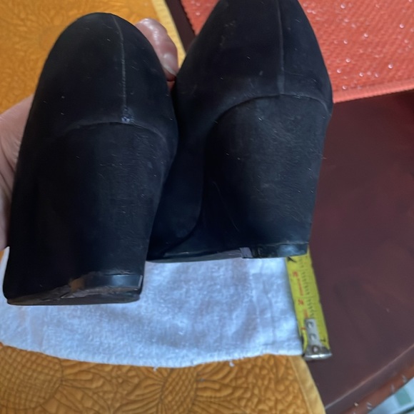 Ladies suede heels - Picture 4 of 6